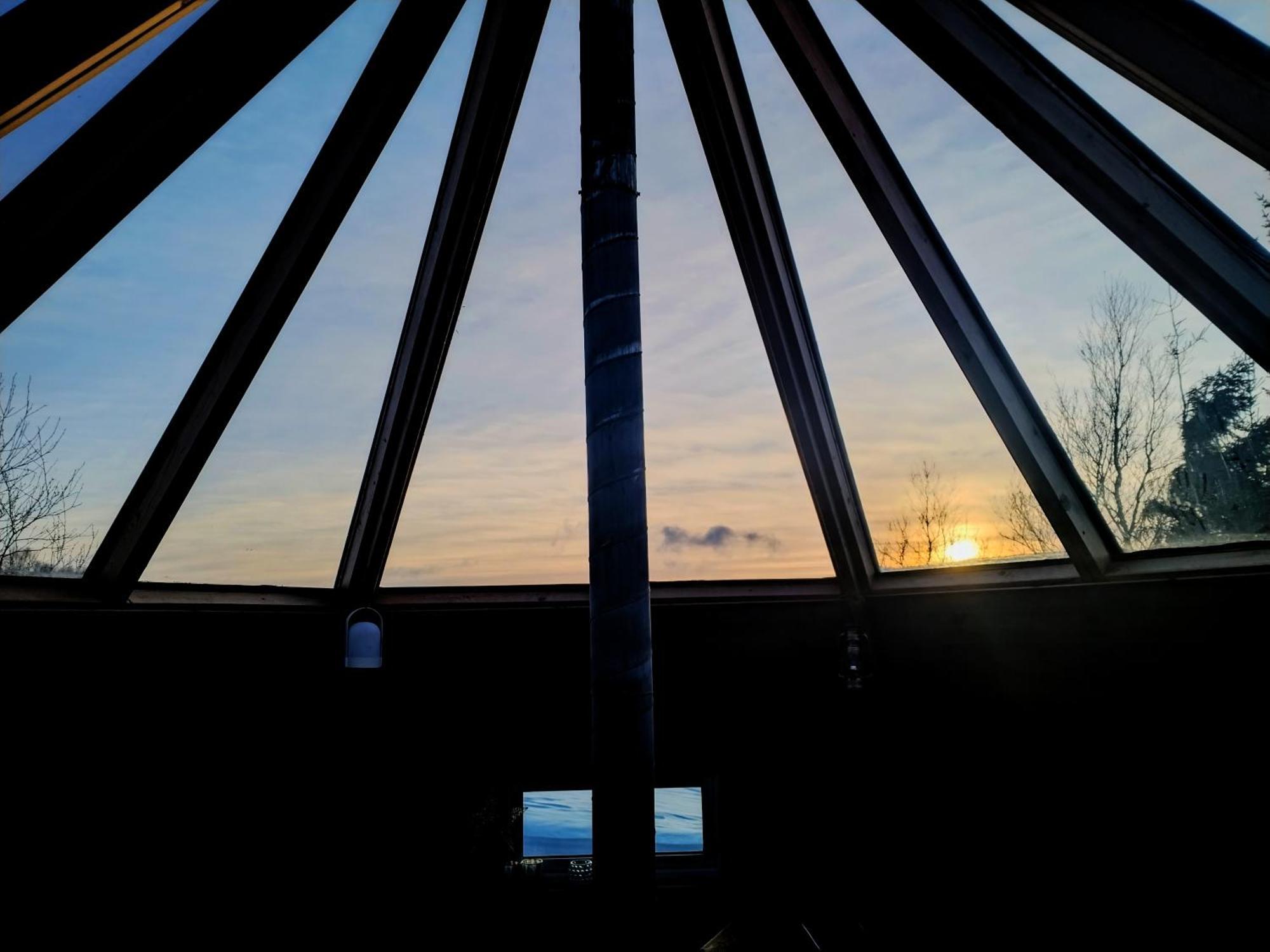 Hessdalen Ufocamp Appartement Vårhus Kamer foto
